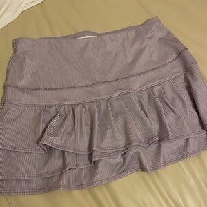 Tennis skirt size L purple stripe